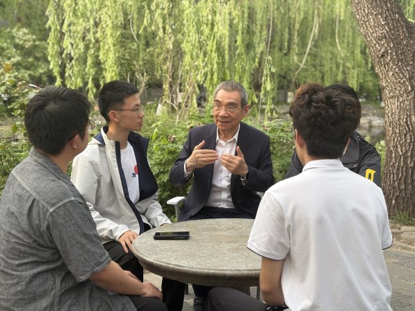 配资操盘十大技巧 “林班”五年: 一场扎根中国的文科教改实验